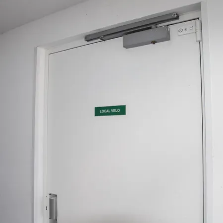Lumineux Dans Recente Centre Апартаменты